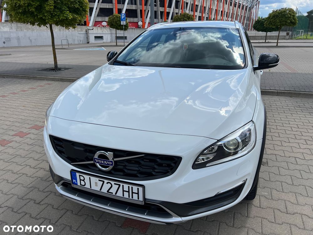 Volvo V60 Cross Country D4 AWD Summum - 4