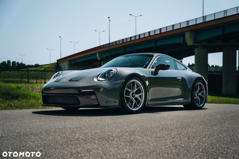 Porsche 911 GT3 Touring - 1
