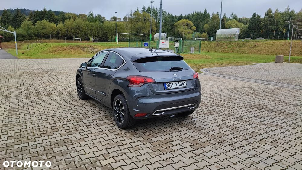 Citroën DS4 1.6 HDi SoChic - 5