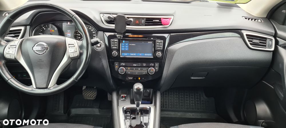 Nissan Qashqai 1.6 DCi Tekna Xtronic - 12