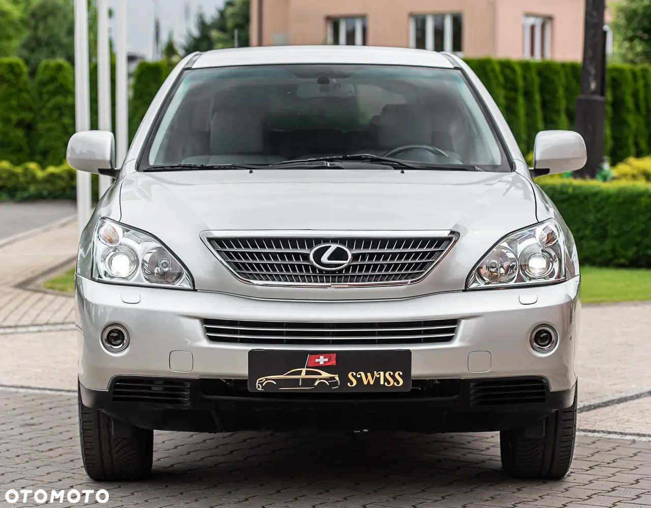 Lexus RX - 4