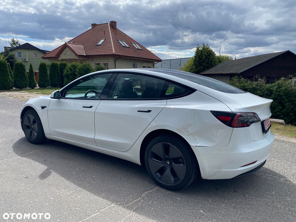 Tesla Model 3 Long Range RWD - 5