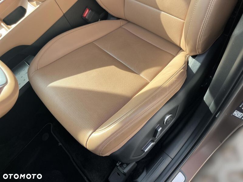 Hyundai Santa Fe 1.6 T-GDI PHEV Platinum 4WD - 15