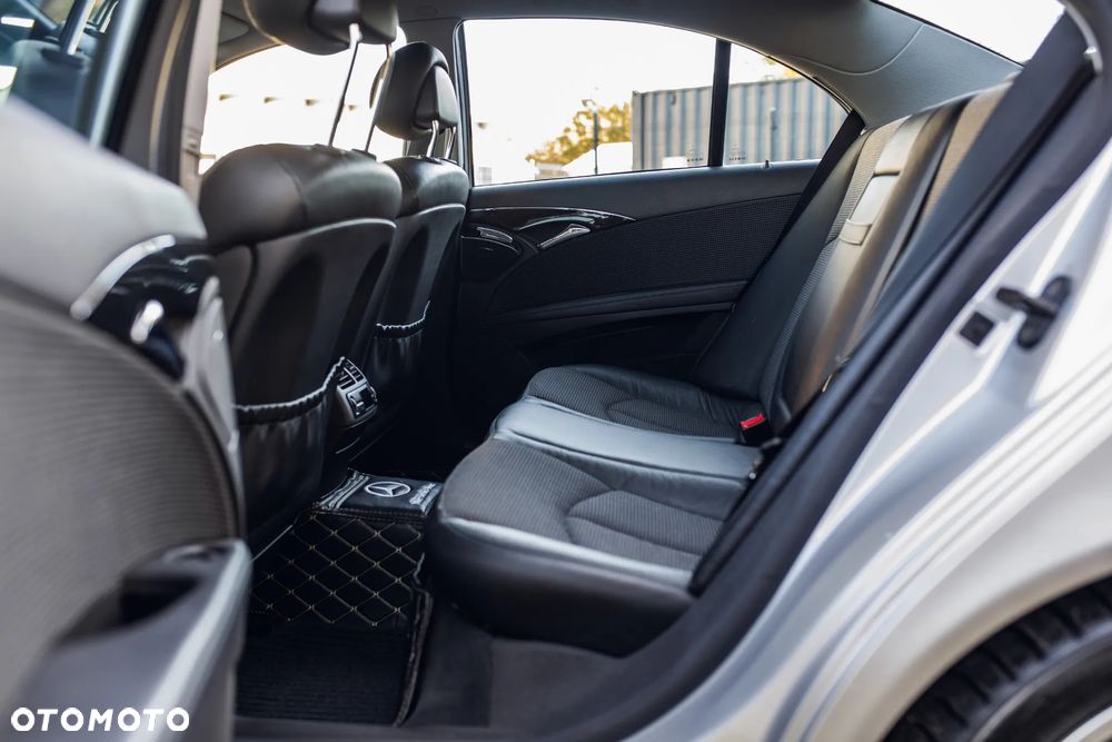 Mercedes-Benz Klasa E 500 Avantgarde - 14