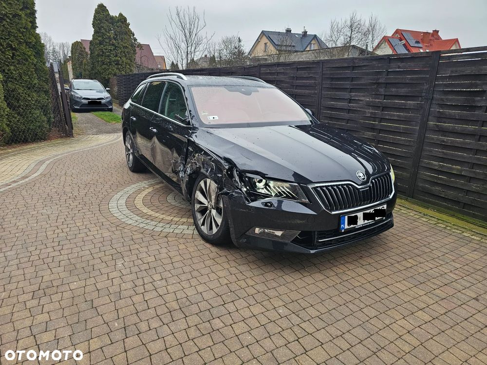 Skoda Superb 2.0 TSI 4x4 L&K DSG - 1