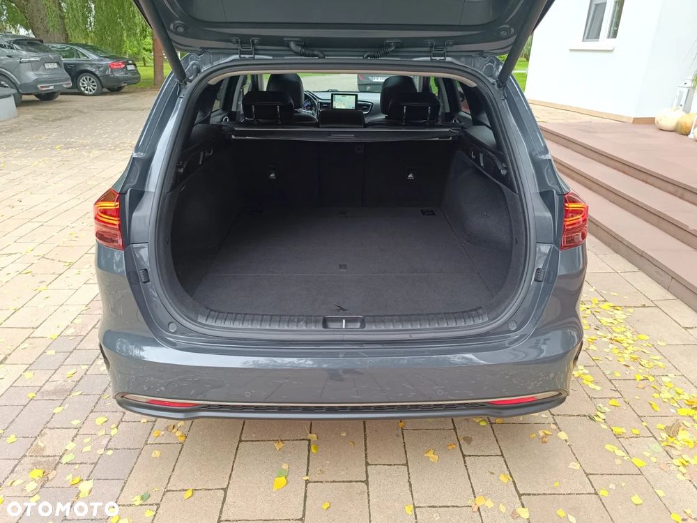 Kia Ceed 1.6 CRDi SCR L Business Line Plus - 37