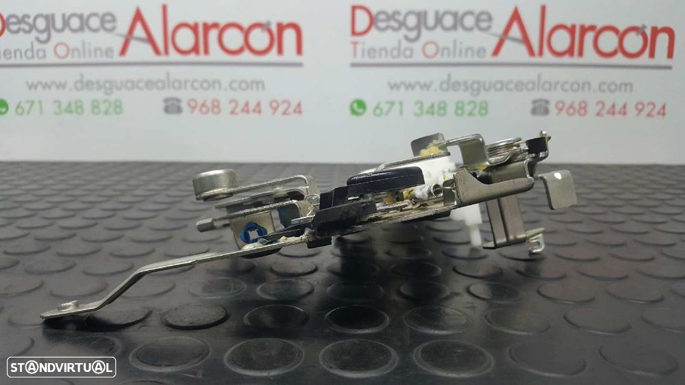 FECHADURA PORTA TRASEIRA DIREITA NISSAN NV 200 (M20) EVALIA TEKNA - 3