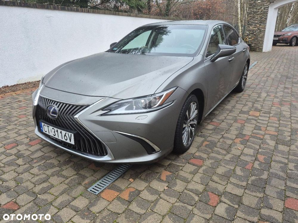Lexus ES 300h Business Edition - 20