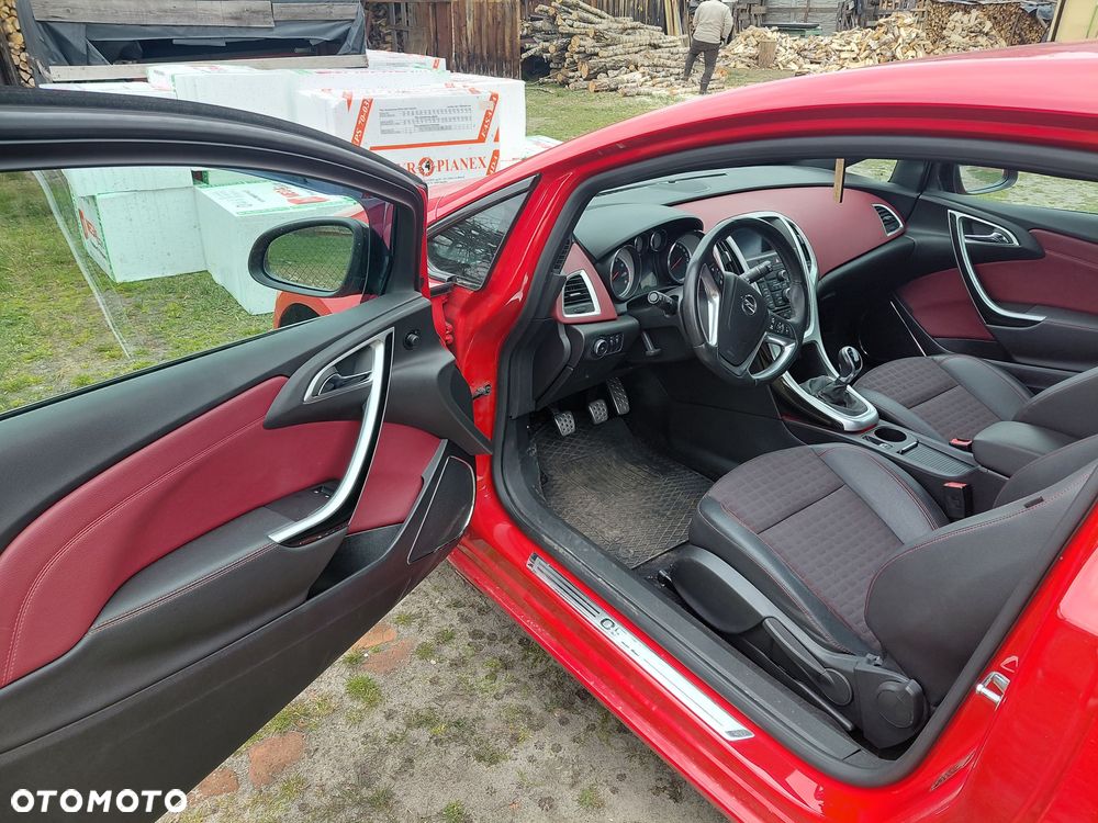 Opel Astra 1.4 Turbo - 29