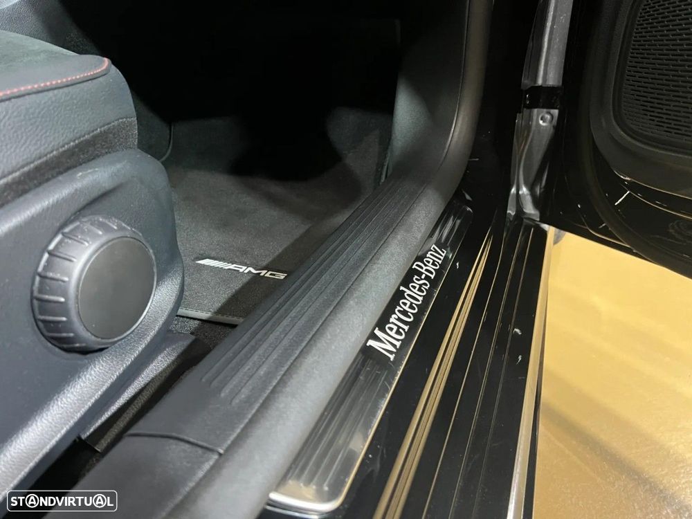 Mercedes-Benz CLA 250 - 12