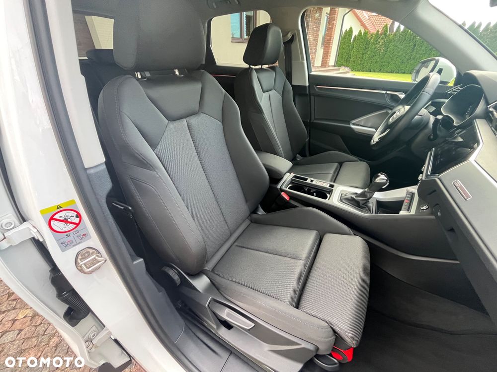 Audi Q3 35 TFSI mHEV Advanced S tronic - 24