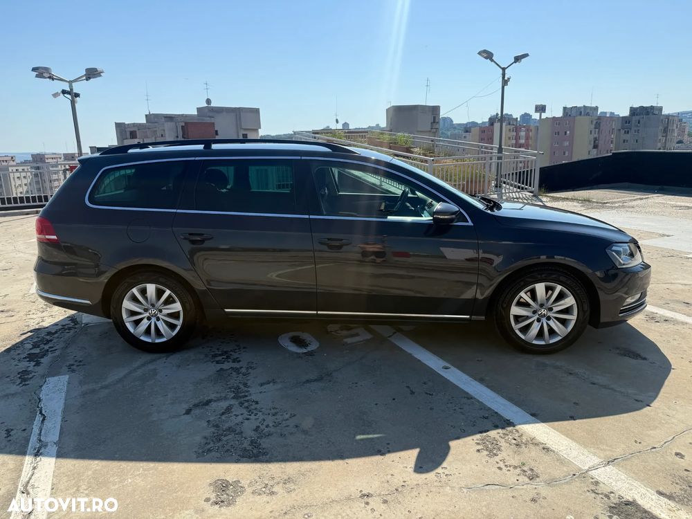 Volkswagen Passat 2.0 TDI BlueMotion Technology Exclusive - 14
