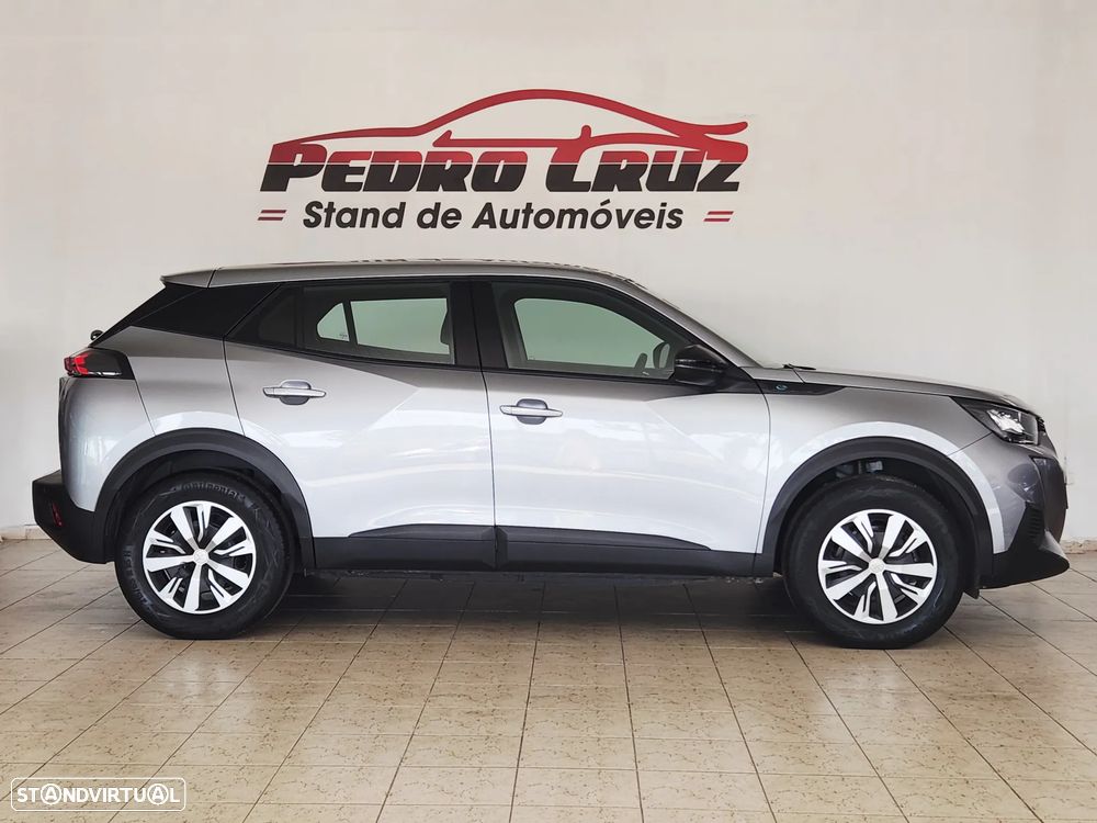 Peugeot e-2008 - 16