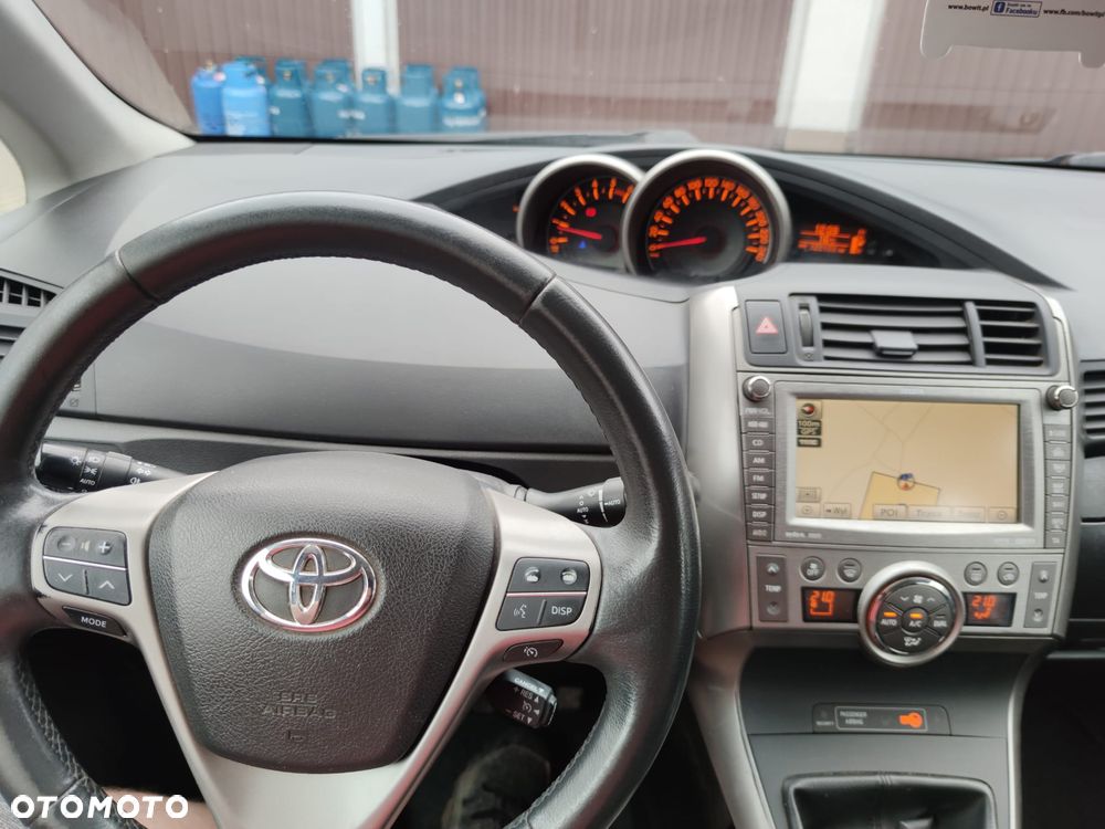 Toyota Verso 2.0 D-4D Premium 7os - 13