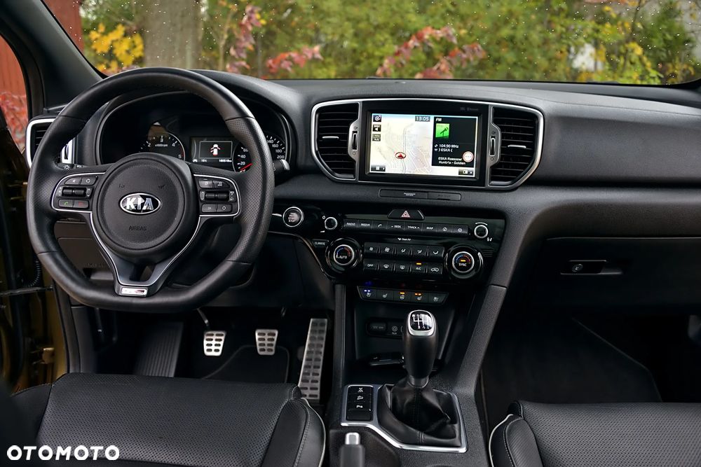 Kia Sportage 2,0 CRDI AWD GT Line - 35