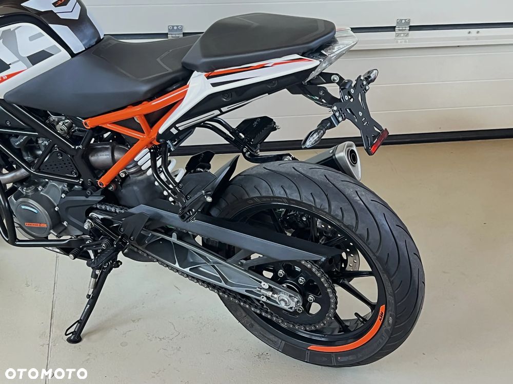 KTM Duke 125 - 9