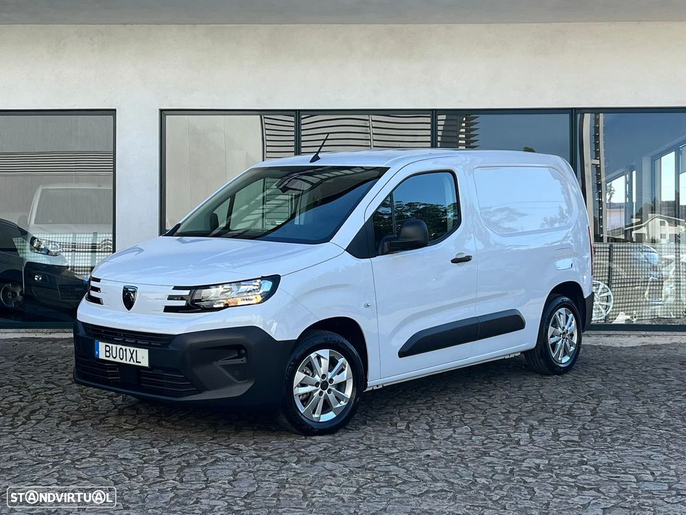 Peugeot Partner Standard 1.5 BlueHDi 130cv EAT8 (caixa automática)