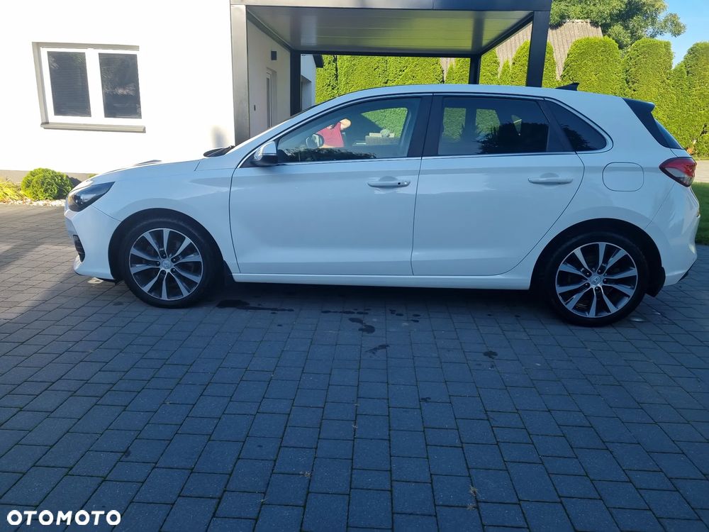 Hyundai i30 1.4 T-GDI DCT Style - 2