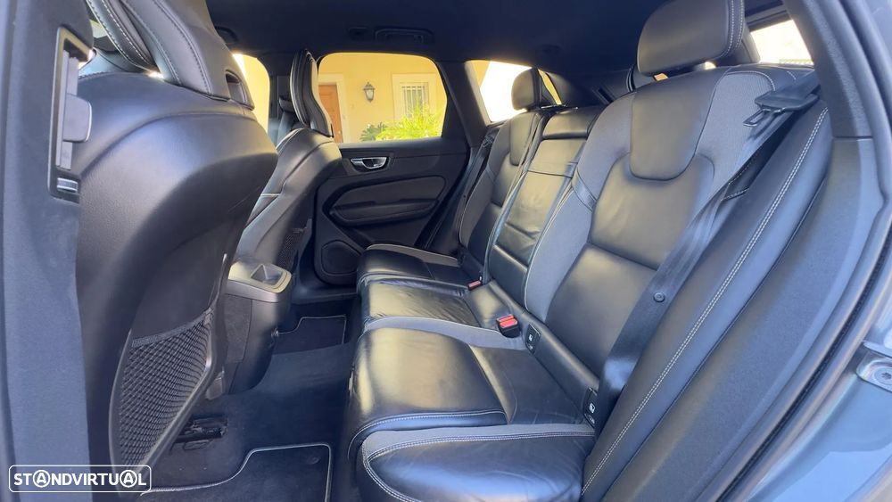 Volvo XC 60 2.0 D4 R-Design Geartronic - 6