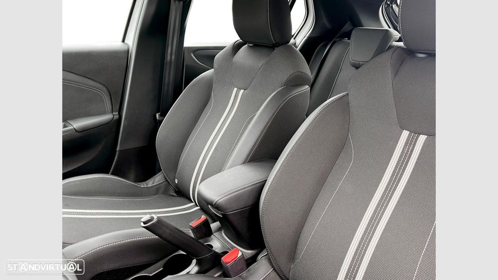 Opel Corsa 1.2 T GS - 12