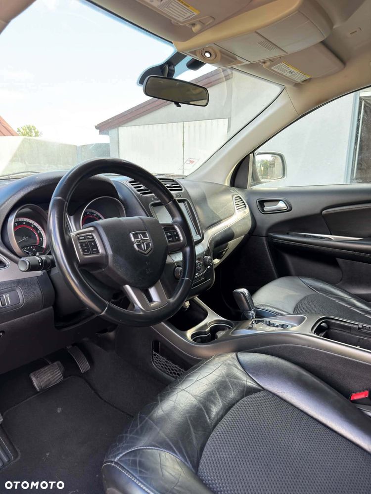 Dodge Journey - 13