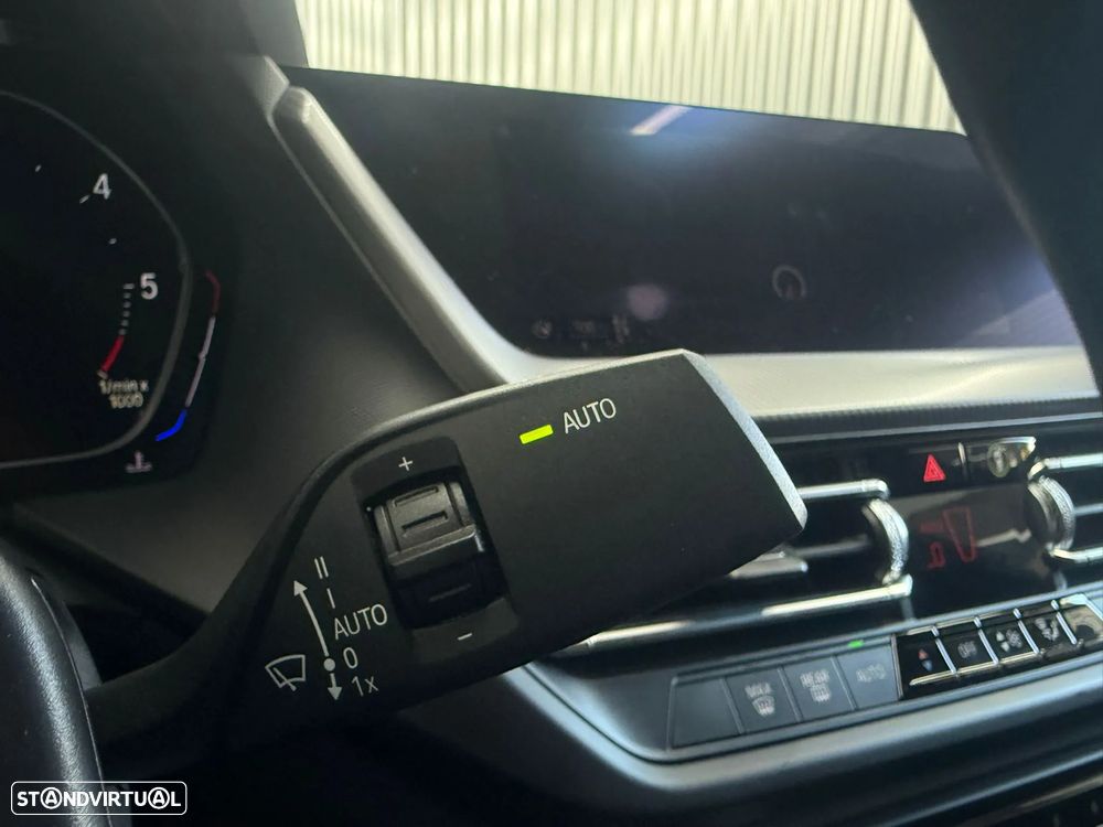 BMW 216 Gran Coupé d Pack Desportivo M - 32