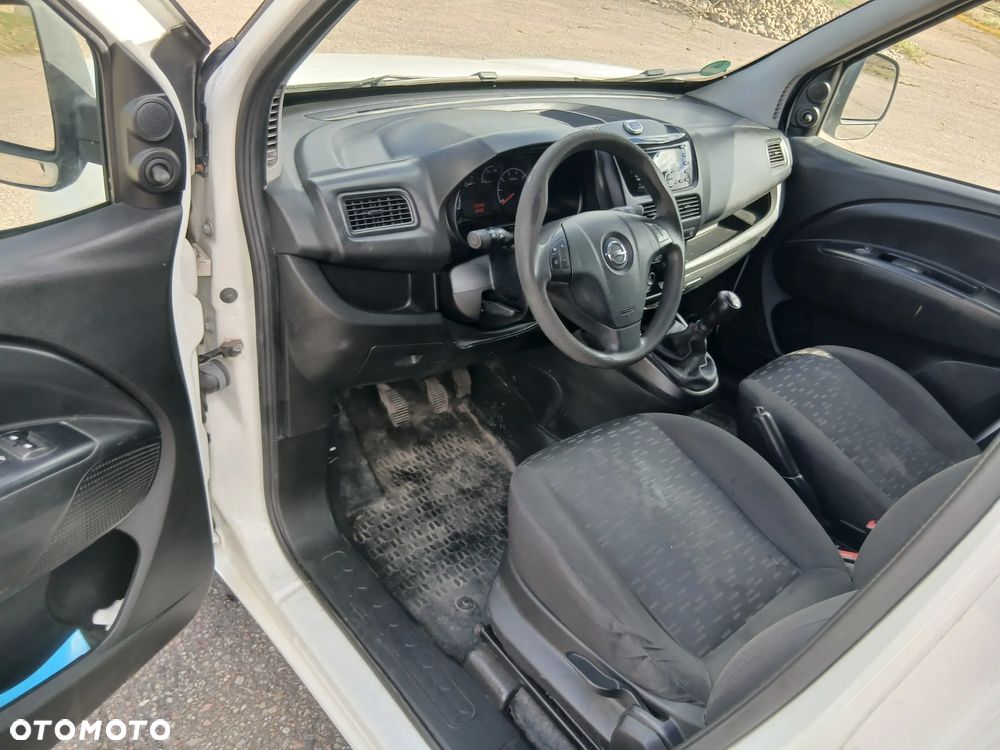 Opel Combo D Van - 8