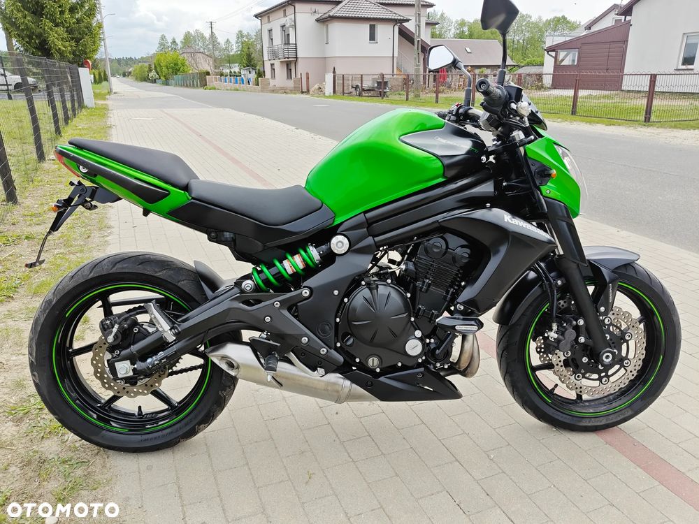 Kawasaki ER - 7
