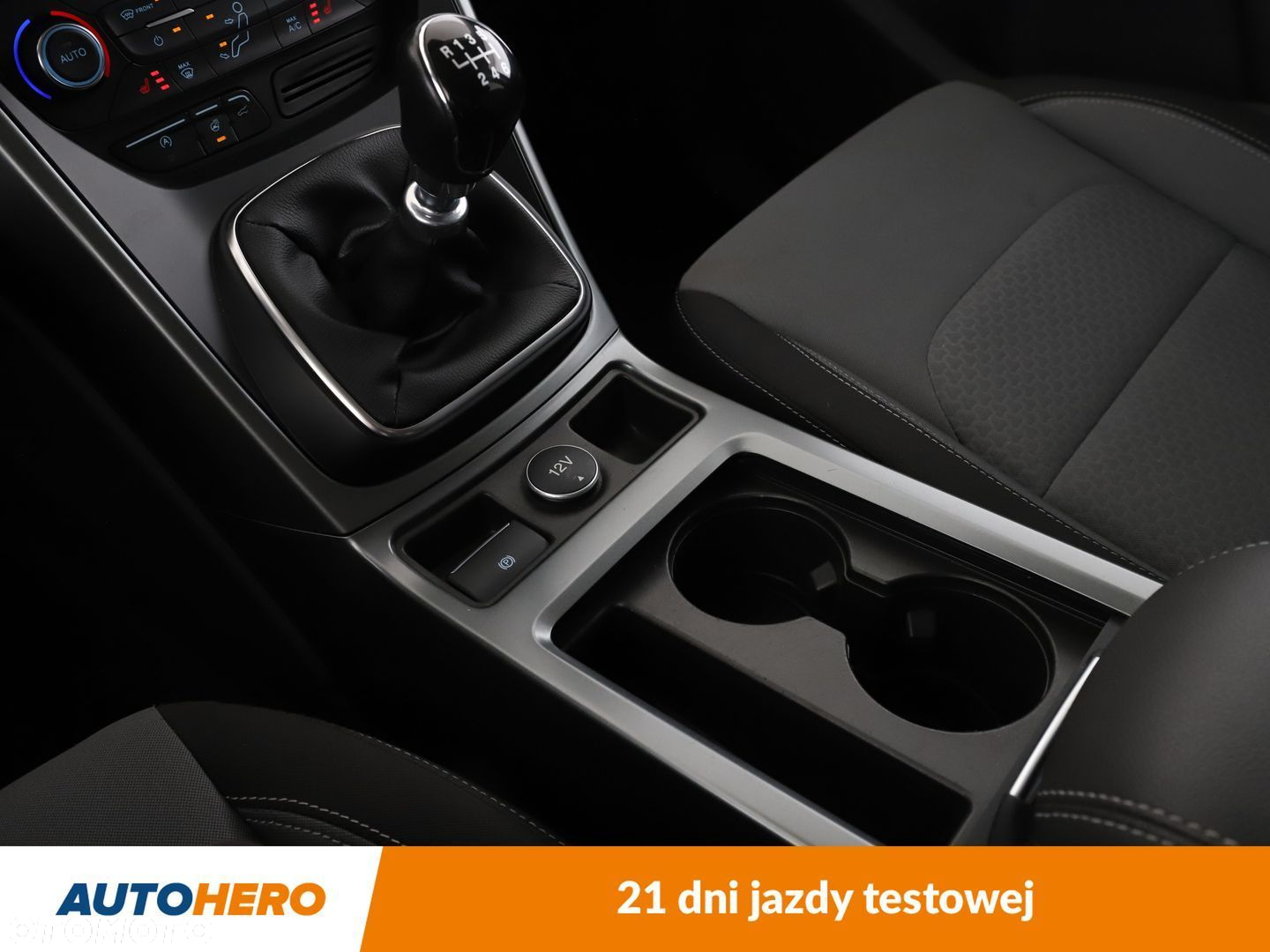 Ford Kuga - 26