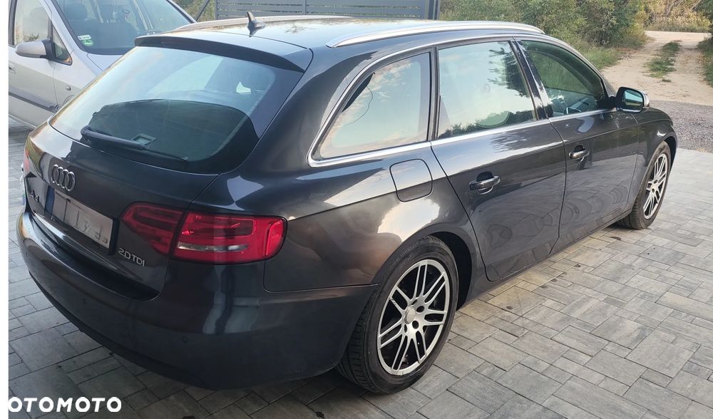 Audi A4 Avant - 3