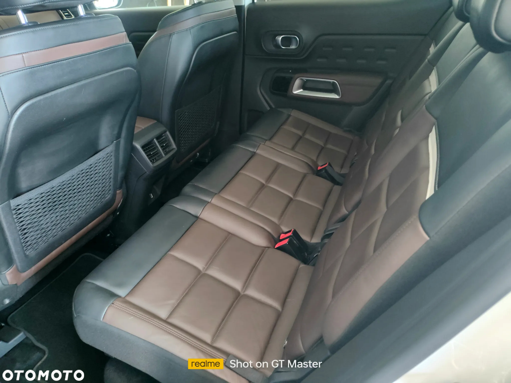 Citroën C5 Aircross 1.6 PureTech Shine EAT8 - 27
