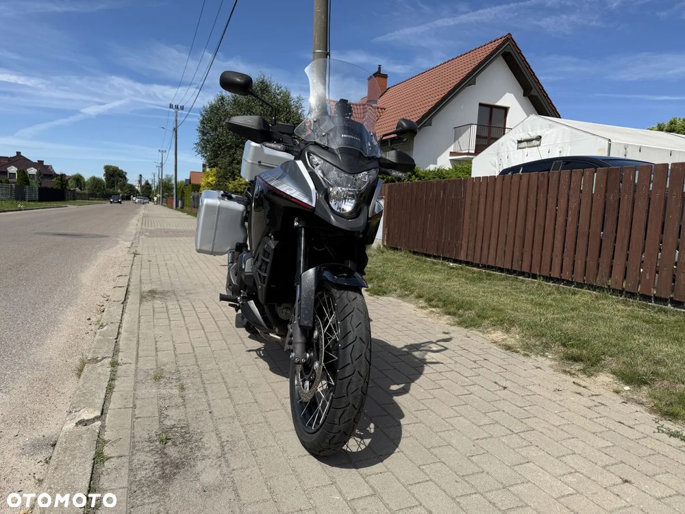 Honda VFR - 10