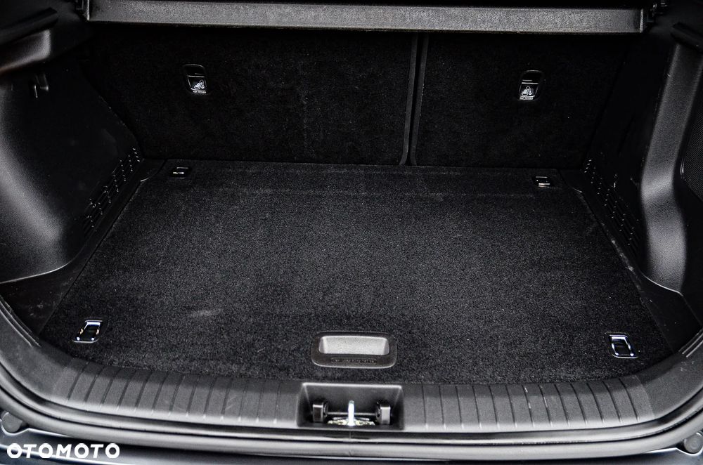 Hyundai Kona 1.6 T-GDI DCT 4WD Premium - 32