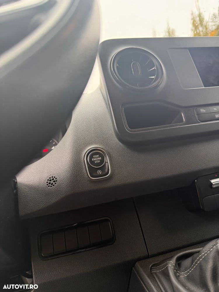 Mercedes-Benz SPRINTER 317 - 16