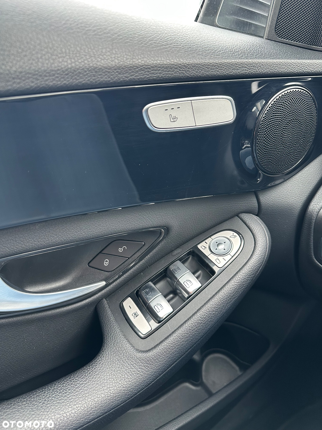 Mercedes-Benz Klasa C 220 d T 9G-TRONIC Avantgarde - 26