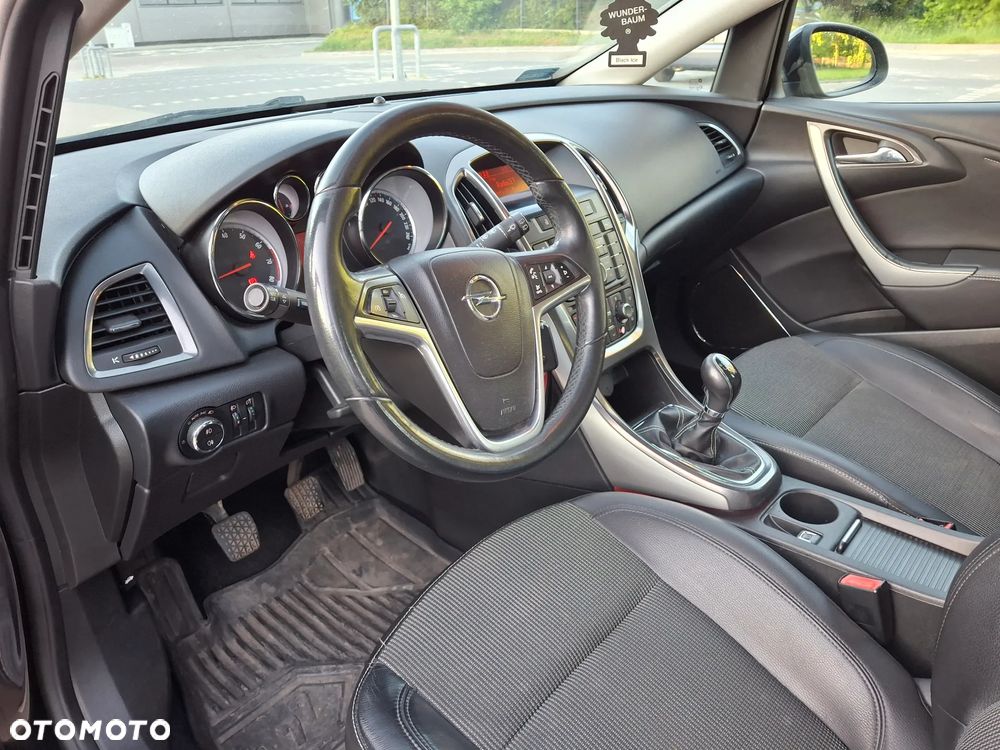 Opel Astra 1.4 T Sport - 13