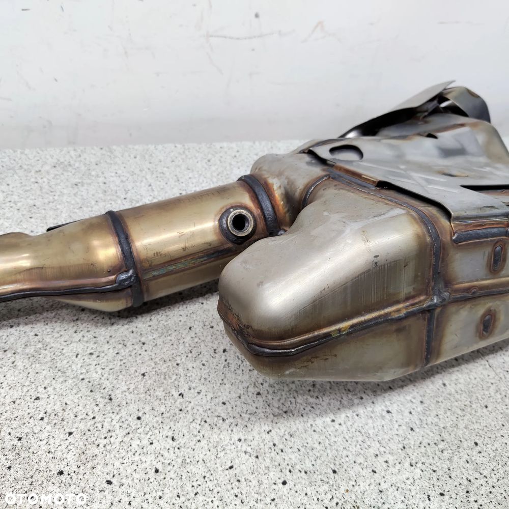 Tłumik, wydech, kolektor, osłona wydechu, tłumika Suzuki GSX-8S GSX8S GSX 8S - 8