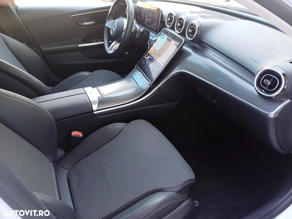 Mercedes-Benz C 200 4Matic 9G-TRONIC Avantgarde - 22