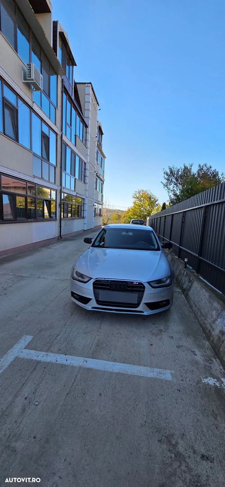 Audi A4 Avant 2.0 TDI Multitronic - 2