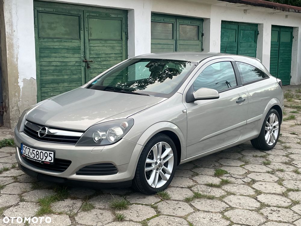 Opel Astra GTC 1.4 Cosmo - 6