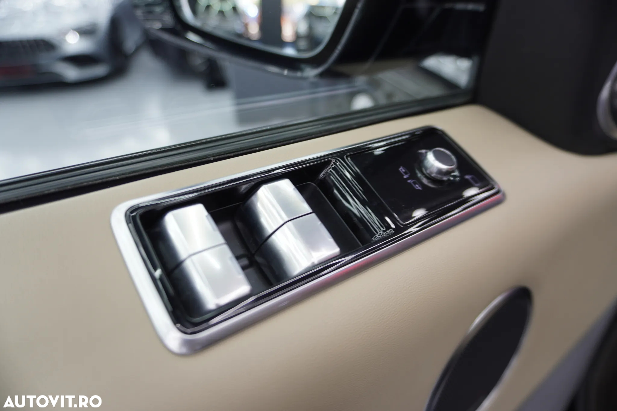 Land Rover Range Rover Sport - 12