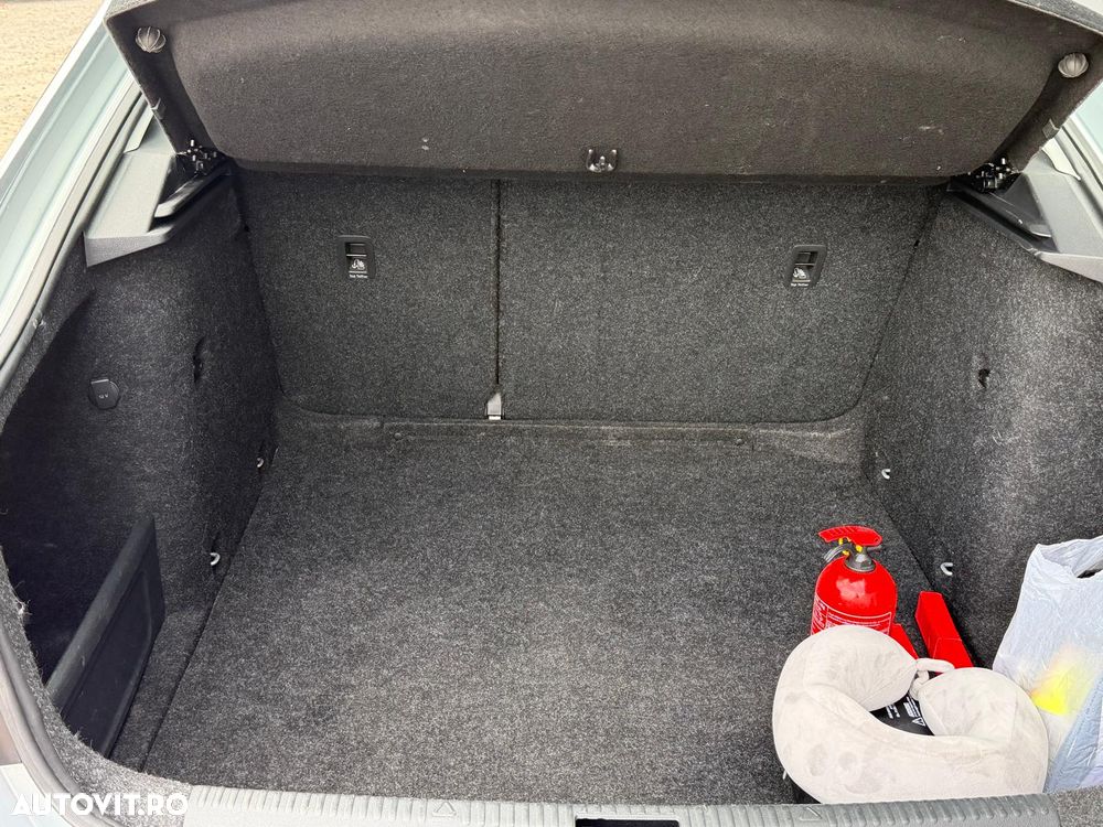 Skoda Octavia 2.0 TDI DSG Ambition - 13