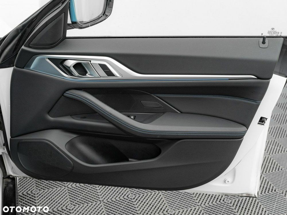 BMW i4 80.7kWh eDrive 40 M Sport - 30