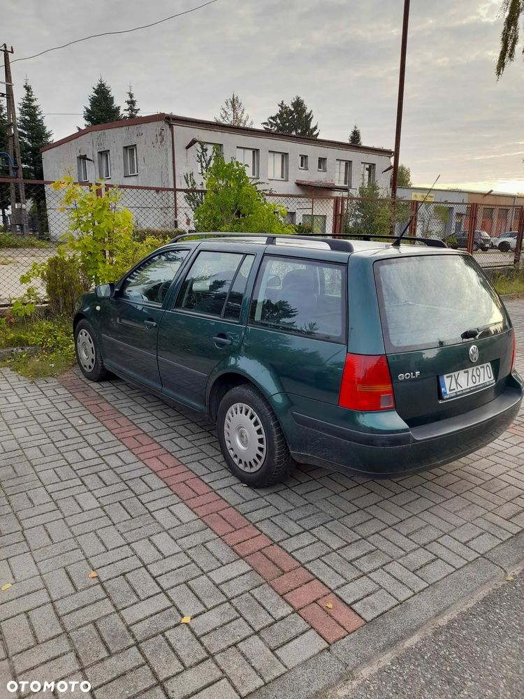 Volkswagen Golf - 17