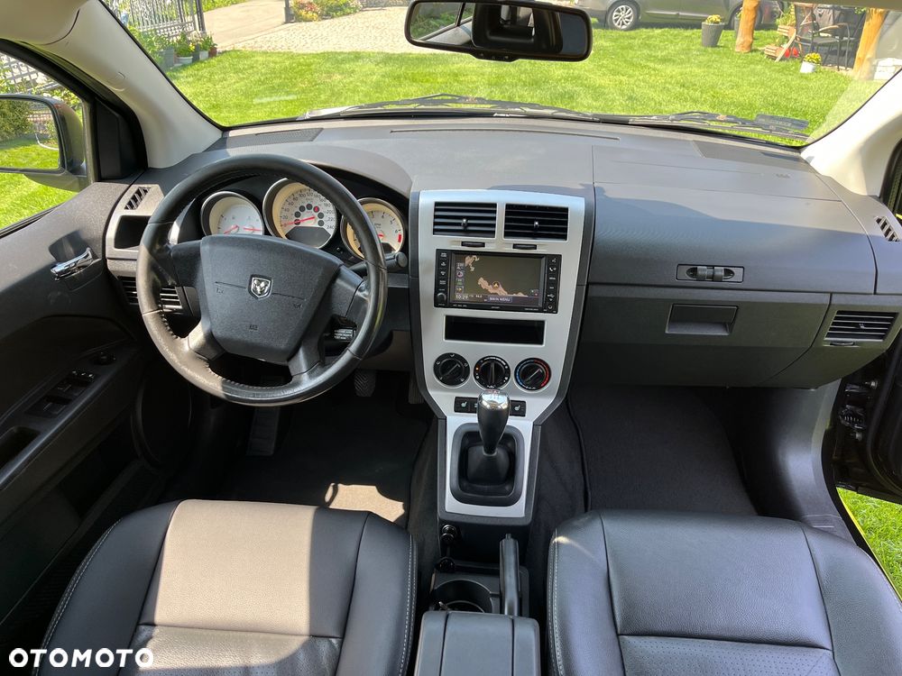 Dodge Caliber 1.8 SXT - 11