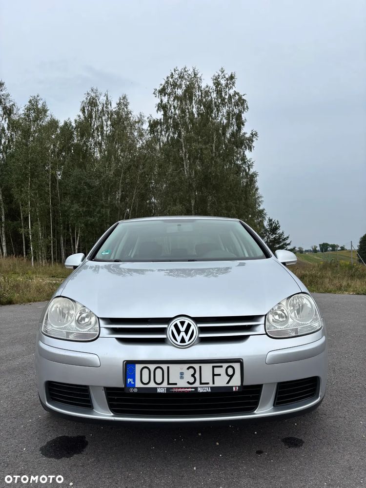 Volkswagen Golf V 1.6 Comfortline - 2