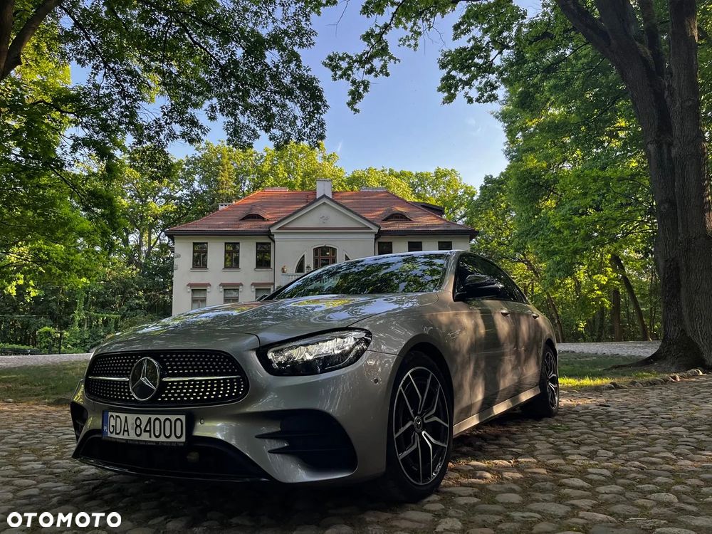 Mercedes-Benz Klasa E 220 d 4-Matic - 1