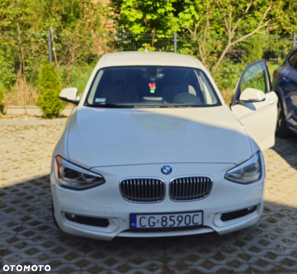 BMW Seria 1 116i - 1
