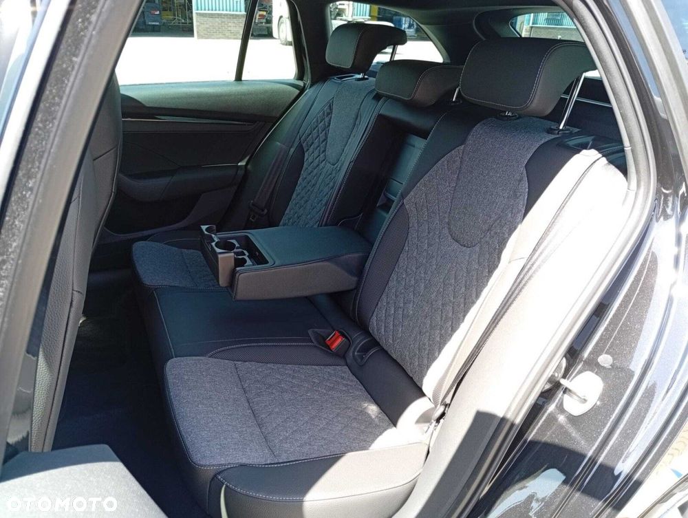Skoda Octavia 1.5 TSI mHEV Sportline DSG - 18