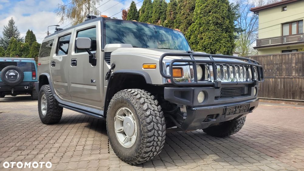 Hummer H2 - 1